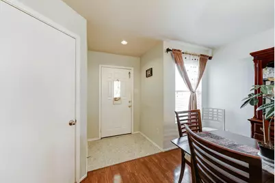 1934 Robcrest Way, Missouri City, TX 77489 - Photo 4
