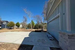 26652 White Pine Dr, Hempstead, TX 77445 - Photo 2