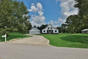 1400 Hicks St, Tomball, TX 77375 - Photo 2