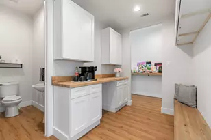 1400 Hicks St, Tomball, TX 77375 - Photo 32