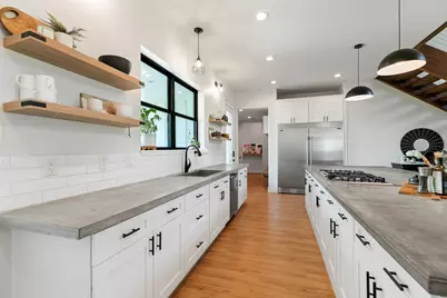 1400 Hicks Street, Tomball, TX 77375 - Photo 12