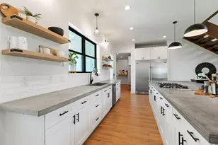 1400 Hicks St, Tomball, TX 77375 - Photo 12