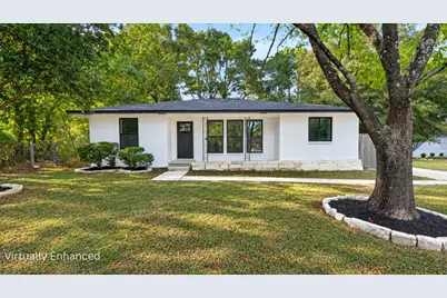 311 Crest Hill Drive, Conroe, TX 77301 - Photo 1