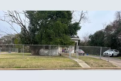 1945 Brooklyn Street, Beaumont, TX 77701 - Photo 8