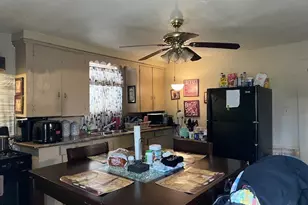 1945 Brooklyn St, Beaumont, TX 77701 - Photo 10