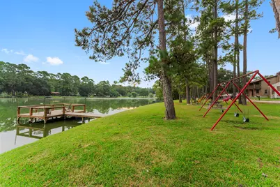 1745 E Pine Lake Circle, Conroe, TX 77316 - Photo 6