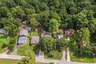 1745 E Pine Lake Cir, Conroe, TX 77316 - Photo 26