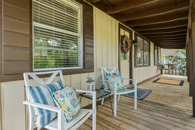 1745 E Pine Lake Circle, Conroe, TX 77316 - Photo 14