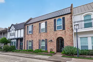 8615 La Fonte St, Houston, TX 77024 - Photo 2