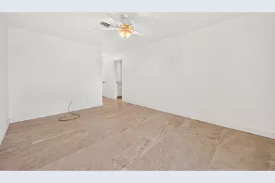 8615 La Fonte Street, Houston, TX 77024 - Photo 44