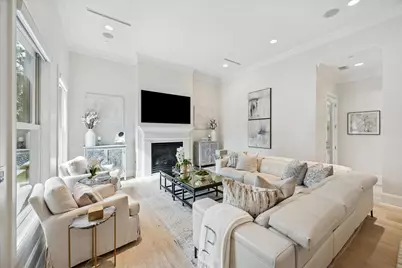 711 Timber Hill Drive, Hedwig Village, TX 77024 - Photo 18