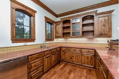 10 Player Pond Place, The Woodlands, TX 77382 - Photo 32