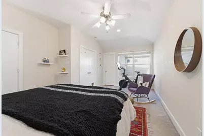 5951 South Loop E #42, Houston, TX 77033 - Photo 8