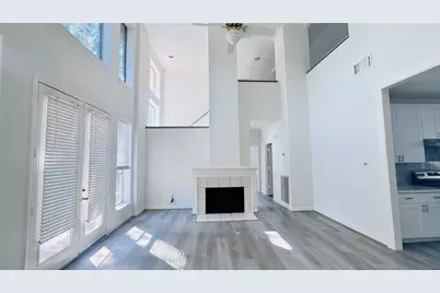 1702 Berkoff Drive, Sugar Land, TX 77479 - Photo 8