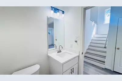 1702 Berkoff Drive, Sugar Land, TX 77479 - Photo 24
