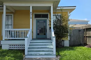 4510 Ave R 1/2, Galveston, TX 77551 - Photo 1