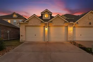 2838 Misty Heath Ln, Houston, TX 77082 - Photo 2