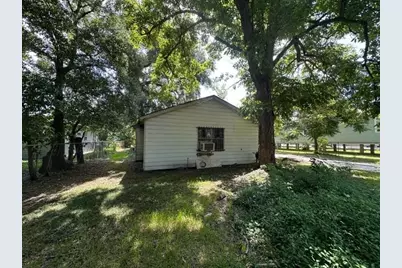 4421 Leffingwell Street, Houston, TX 77026 - Photo 10