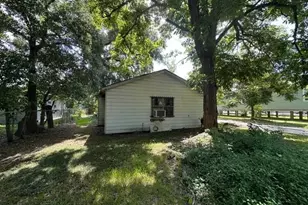 4421 Leffingwell St, Houston, TX 77026 - Photo 10