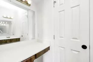 3600 Jeanetta St, Houston, TX 77063 - Photo 12