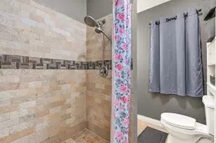 7314 Arnim St, Houston, TX 77087 - Photo 10