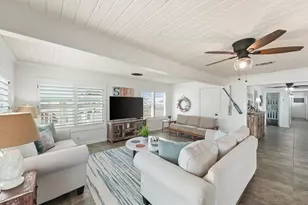 16634 Jamaica Beach Rd, Jamaica Beach, TX 77554 - Photo 8