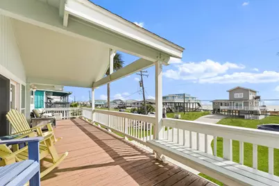 16634 Jamaica Beach Road, Jamaica Beach, TX 77554 - Photo 4