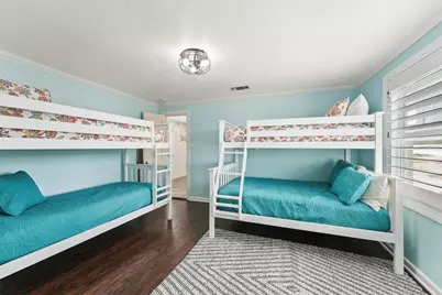 16634 Jamaica Beach Road, Jamaica Beach, TX 77554 - Photo 20