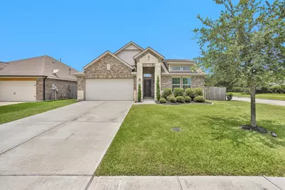 429 Branch Oak Court, La Marque, TX 77568 - Photo 2