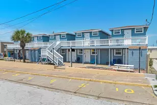 1102 8th St, Galveston, TX 77550 - Photo 4