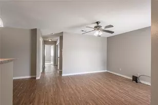 2404 Sycamore Ave, Huntsville, TX 77340 - Photo 6