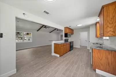 9096 N Comanche Circle, Willis, TX 77378 - Photo 18