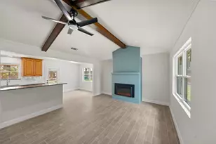 9096 N Comanche Cir, Willis, TX 77378 - Photo 6