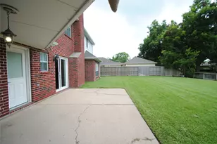 1919 Oakhurst Pkwy, Sugar Land, TX 77479 - Photo 34