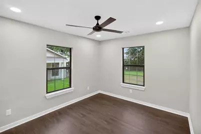 428 Van Molan Street, Houston, TX 77022 - Photo 24