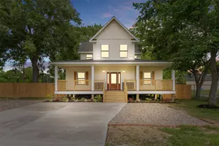 10002 Wilma Ln, Beach City, TX 77523 - Photo 2