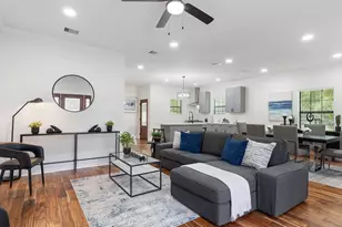 10002 Wilma Ln, Beach City, TX 77523 - Photo 6