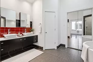 2025 Colquitt St, Houston, TX 77098 - Photo 18