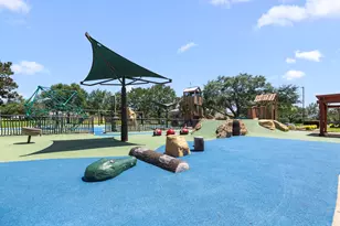 2430 Waterwood Dr, Sugar Land, TX 77479 - Photo 48