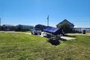 398 Lakeshore S, Onalaska, TX 77360 - Photo 20