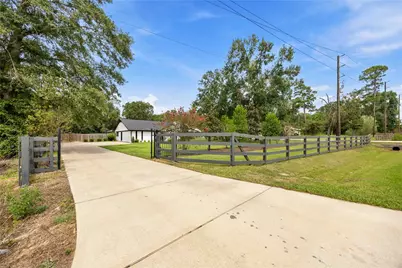 2847 Avenue M Extension, Conroe, TX 77301 - Photo 2