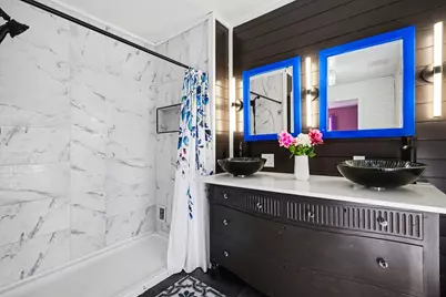 101 W Larkspur Drive, Hillcrest Village, TX 77511 - Photo 12