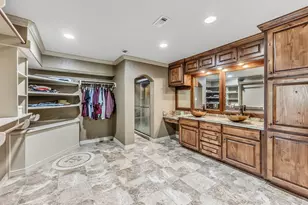 1100 Broadmoor Dr, Bryan, TX 77802 - Photo 26