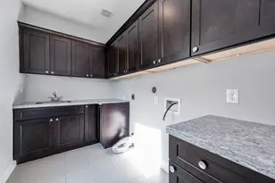 2524 Hutchins St, Houston, TX 77004 - Photo 10