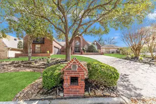 116 Spring Lake Dr, Conroe, TX 77356 - Photo 1