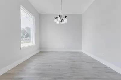 8405 Folkstone Lane, Houston, TX 77075 - Photo 10