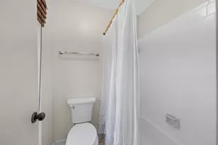 28 S Rain Forest Ct, The Woodlands, TX 77380 - Photo 26