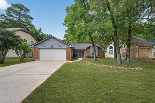 28 S Rain Forest Ct, The Woodlands, TX 77380 - Photo 4
