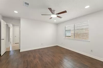 12402 Jaguar Drive, Houston, TX 77477 - Photo 14
