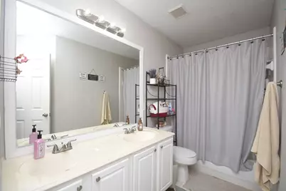 9805 Sunnycoast Lane, Pearland, TX 77584 - Photo 18